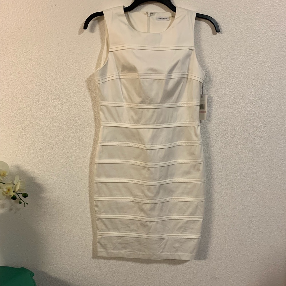 🚨SALE🚨Calvin Klein Sleeveless Dress - size 6
